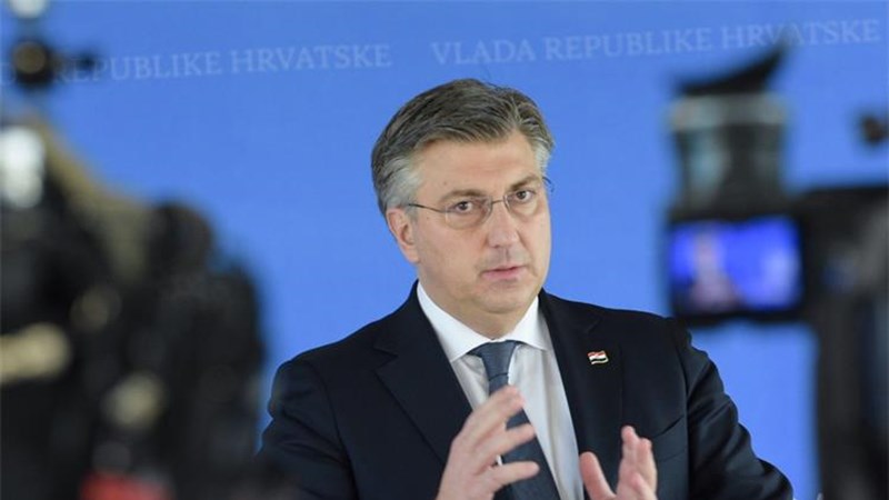 Procedura izbora za Vrhovni sud je transparentna. Parlamentarna većina ne inzistira, niti trguje. Odlučuje Sabor